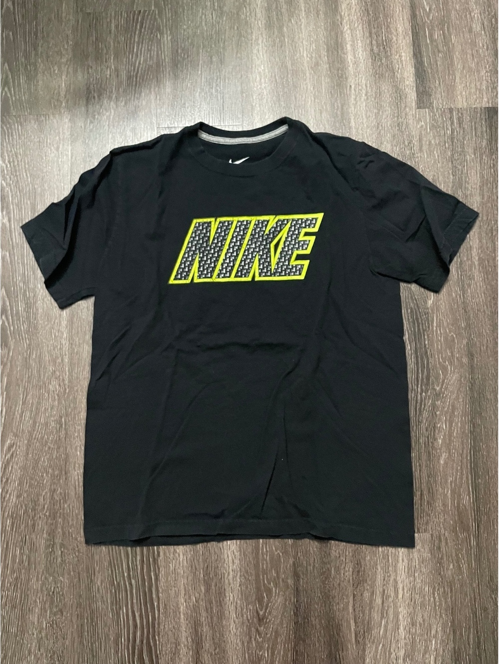 Nike Graphic Tee